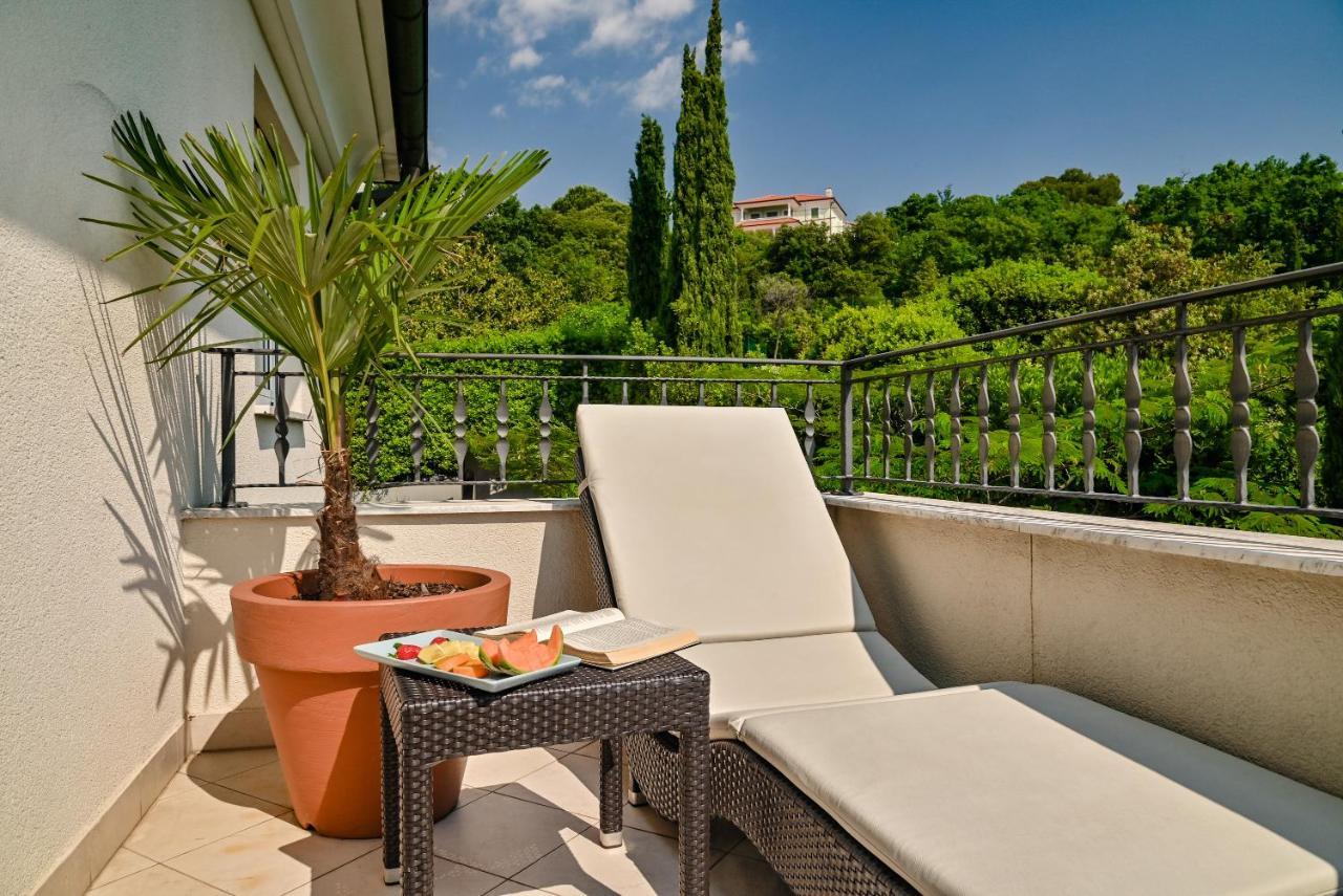 Hotel Laurus - Liburnia Opatija Zewnętrze zdjęcie