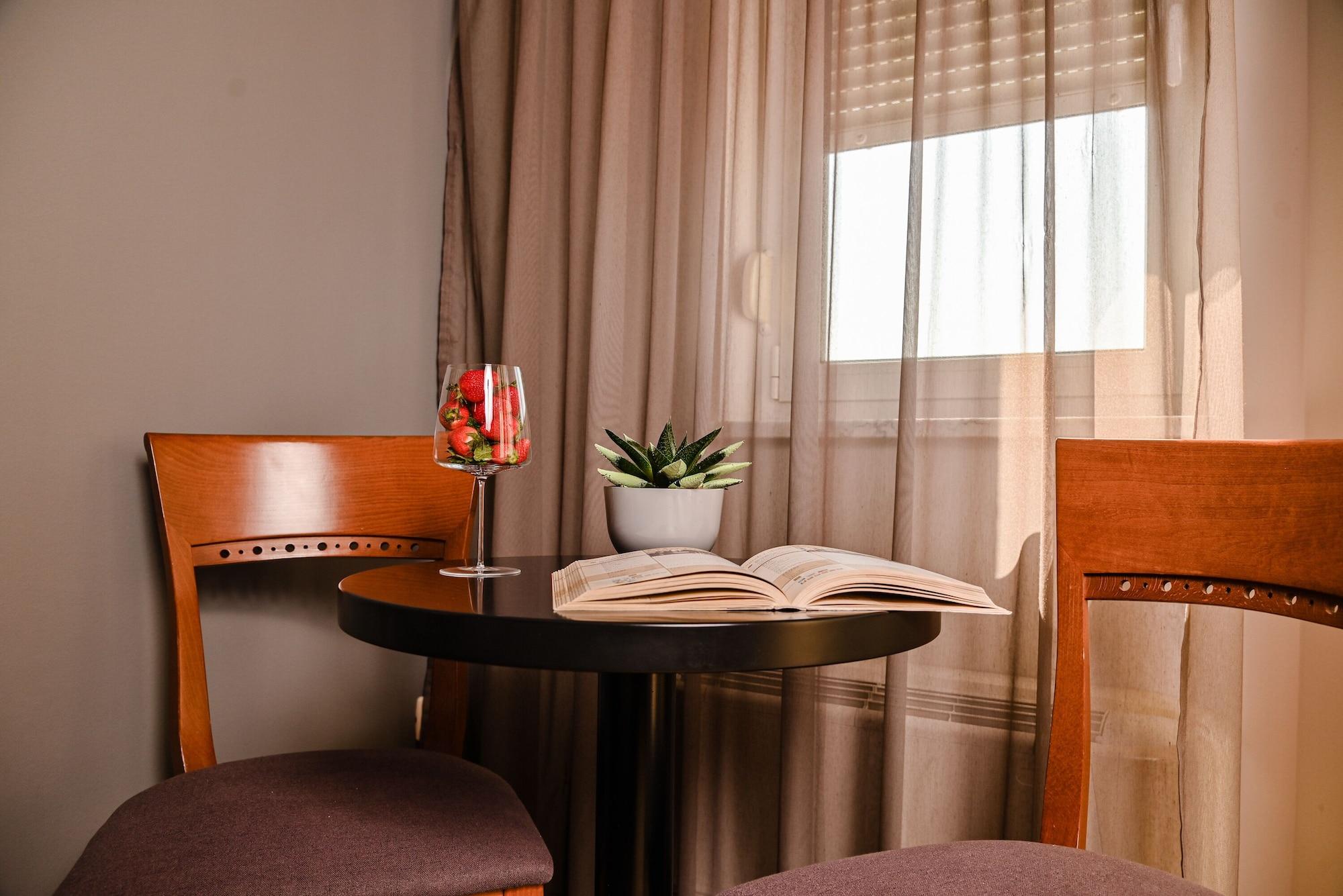 Hotel Laurus - Liburnia Opatija Zewnętrze zdjęcie